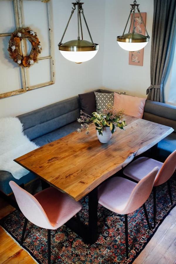 Apartment Aussee- Beletage Salzherrenhof- Kueche, Wlan, Netflix 巴特奥塞 外观 照片