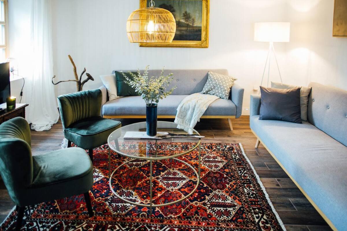Apartment Aussee- Beletage Salzherrenhof- Kueche, Wlan, Netflix 巴特奥塞 外观 照片