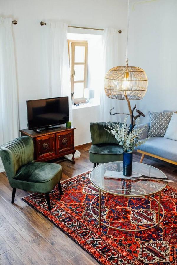 Apartment Aussee- Beletage Salzherrenhof- Kueche, Wlan, Netflix 巴特奥塞 外观 照片