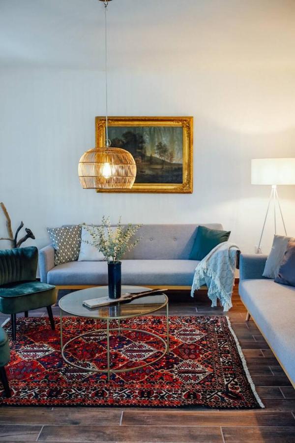 Apartment Aussee- Beletage Salzherrenhof- Kueche, Wlan, Netflix 巴特奥塞 外观 照片