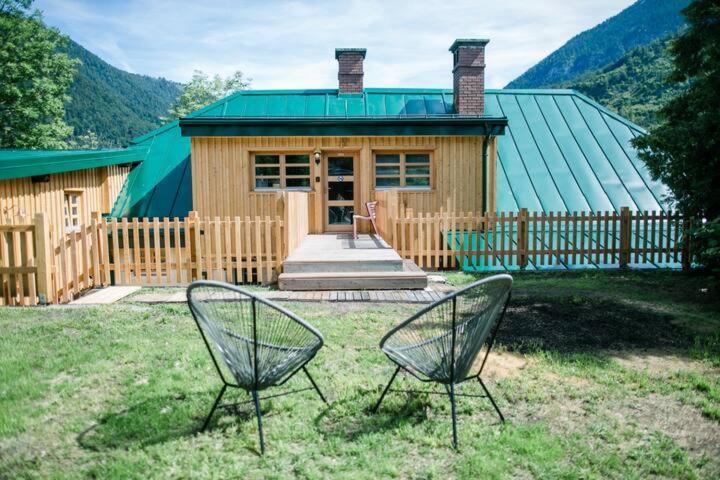 Apartment Aussee- Beletage Salzherrenhof- Kueche, Wlan, Netflix 巴特奥塞 外观 照片